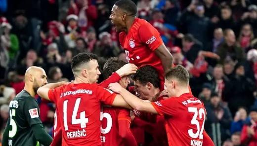  弗里克续约拜仁冲击联赛十一连冠  